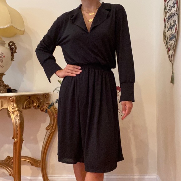 Black Dress - Picture 6 of 6